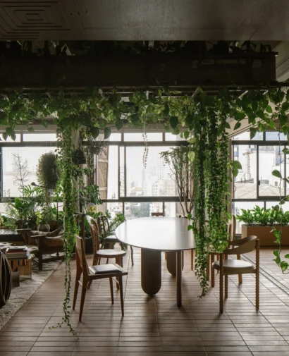 Biophilic Design for Small Urban Spaces & Apartments