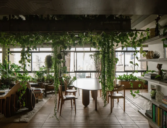 Biophilic Design for Small Urban Spaces & Apartments